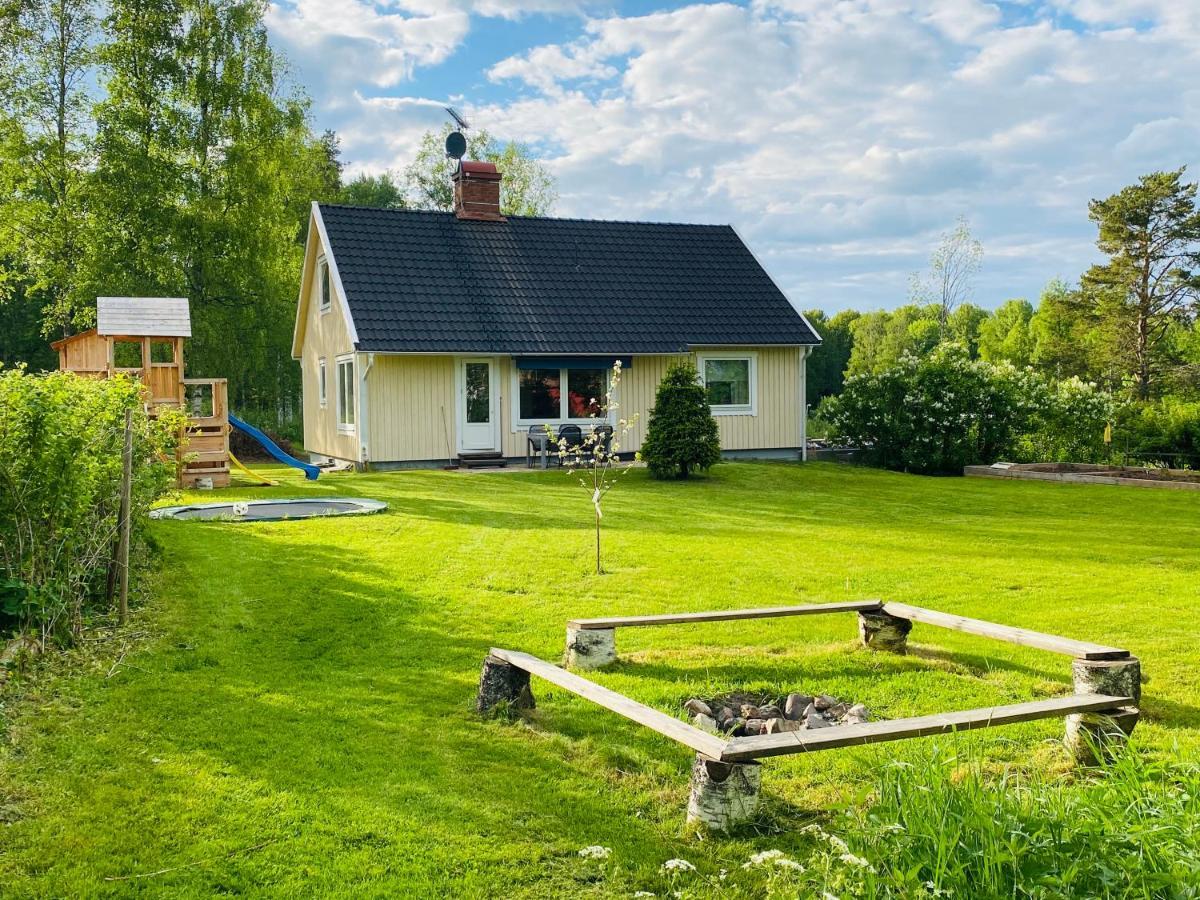 Nyhyttan Nora Bergslagen The Three Birches Villa Exterior photo